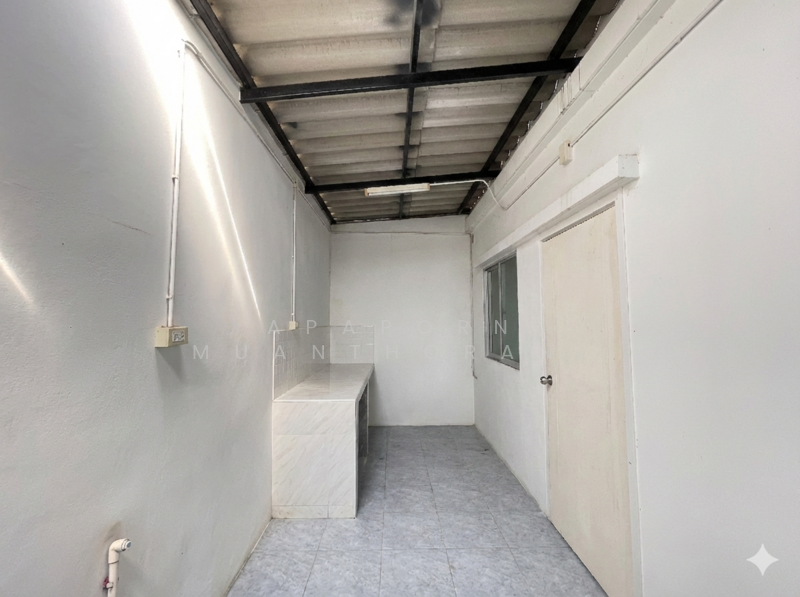 ขายทาวน์โฮม พฤกษาวิลล์ 102 ซอยไร่ขิง 42 ราคาถูกที่สุดในโครงการ, Nakhon Pathom, Rai Khing, Sam Phran, Nakhon Pathom, 3 Bedrooms, 110 sqm, Townhouse For Sale, by Apaporn Muanthorani, 500173104 - DDproperty.com