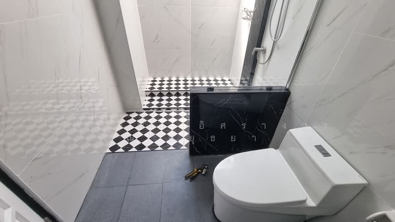Townhouse Thonglor BTS 800 meters., Bangkok, Khlong Tan Nua, Watthana, Bangkok, 3 Bedrooms, 220 sqm, Townhouse For Rent, by Attnapol Issarangul Na Ayudhya, 500173178 - DDproperty.com
