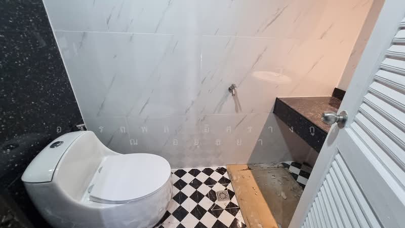 Townhouse Thonglor BTS 800 meters., Bangkok, Khlong Tan Nua, Watthana, Bangkok, 3 Bedrooms, 220 sqm, Townhouse For Rent, by Attnapol Issarangul Na Ayudhya, 500173178 - DDproperty.com