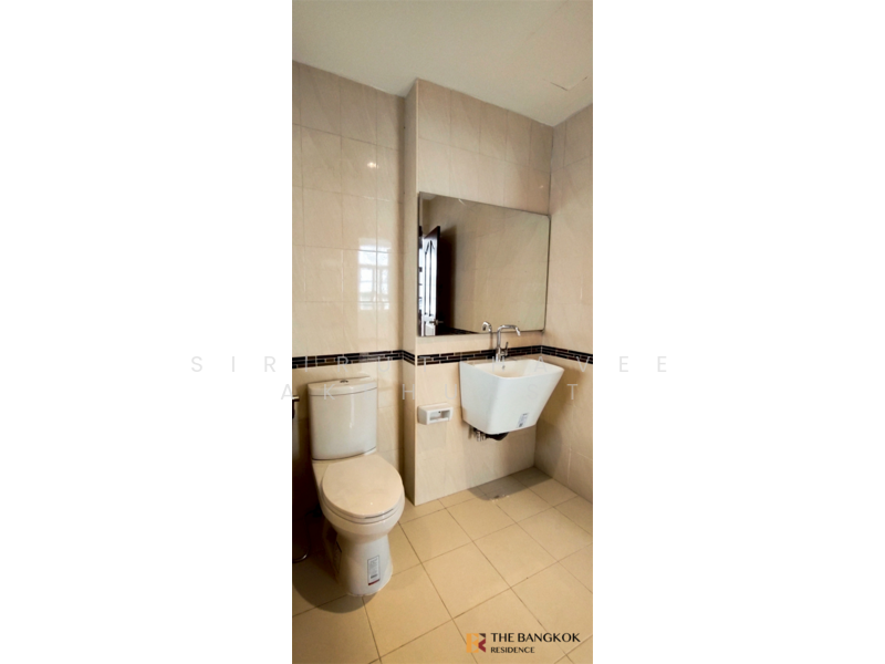 Townhouse Area Rama 9, กรุงเทพ, ห้วยขวาง, ห้วยขวาง, กรุงเทพ, 320 ตร.ม., ทาวน์เฮ้าส์ ขาย, โดย Sirirut Havee Akehurst, 500173274 - DDproperty.com