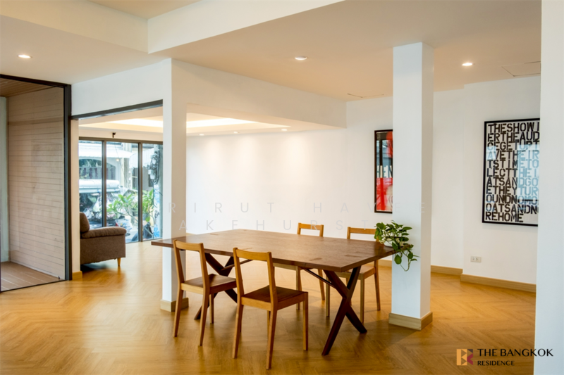 Townhouse Area Rama 9, กรุงเทพ, ห้วยขวาง, ห้วยขวาง, กรุงเทพ, 320 ตร.ม., ทาวน์เฮ้าส์ ขาย, โดย Sirirut Havee Akehurst, 500173274 - DDproperty.com