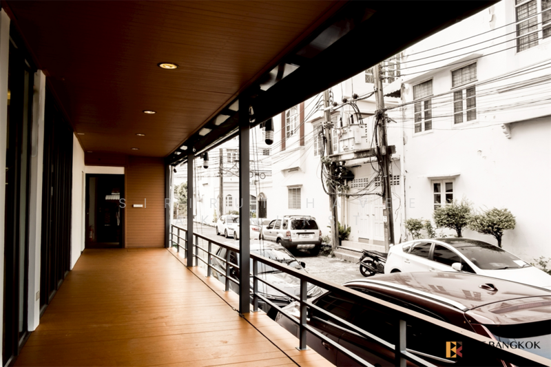 Townhouse Area Rama 9, กรุงเทพ, ห้วยขวาง, ห้วยขวาง, กรุงเทพ, 320 ตร.ม., ทาวน์เฮ้าส์ ขาย, โดย Sirirut Havee Akehurst, 500173274 - DDproperty.com