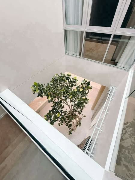 Noble Terra Rama 9-Ekamai : โนเบิล เทอร์รา พระราม 9-เอกมัย, กรุงเทพ, 299 ซอย จำเนียรเสริม, วังทองหลาง, วังทองหลาง, กรุงเทพ, 311 ตร.ม., บ้านเดี่ยว ให้เช่า, โดย Trinnaya Dungsirisangthong, 500173276 - DDproperty.com