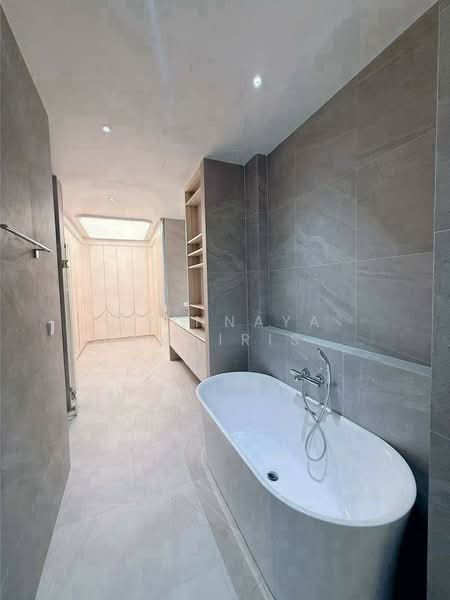 Noble Terra Rama 9-Ekamai, Bangkok, 299 Chamnian Soem Alley, Wang Thonglang, Wang Thonglang, Bangkok, 3 Bedrooms, 311 sqm, Single Detached House For Rent, by Trinnaya Dungsirisangthong, 500173276 - DDproperty.com