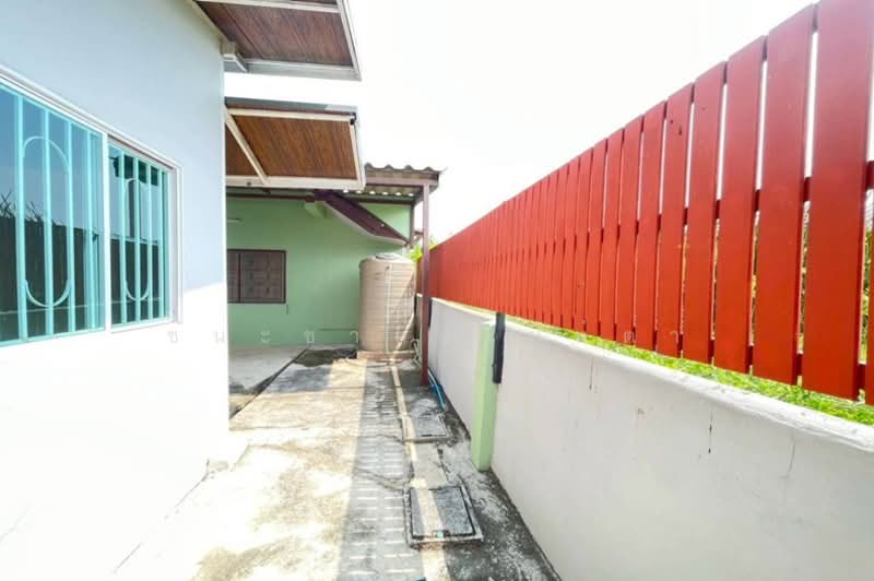 บ้านเดี่ยว เนื้อที่ 60 ตร.ว. ซอยไสวประชาราษฎร์ 17 (ใกล้ตลาดเอซีคลอง 4), Pathum Thani, Lat Sawai, Lam Luk Ka, Pathum Thani, 4 Bedrooms, 240 sqm, Single Detached House For Sale, by ชนะชาติ นนท์ตา, 500173290 - DDproperty.com