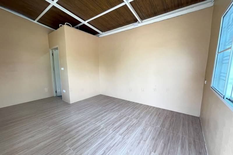 บ้านเดี่ยว เนื้อที่ 60 ตร.ว. ซอยไสวประชาราษฎร์ 17 (ใกล้ตลาดเอซีคลอง 4), ปทุมธานี, ลาดสวาย, ลำลูกกา, ปทุมธานี, 240 ตร.ม., บ้านเดี่ยว ขาย, โดย ชนะชาติ นนท์ตา, 500173290 - DDproperty.com