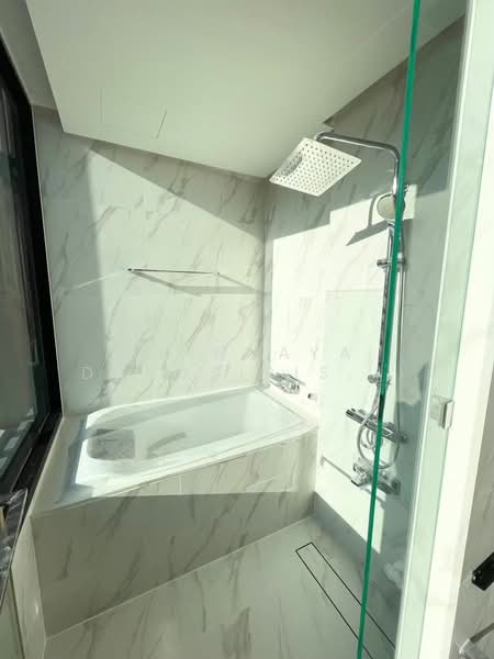 Chalermnit Art De Maison, Bangkok, 186 Sukhumvit 53 Alley, Khlong Tan Nua, Watthana, Bangkok, 1 Bedroom, 98 sqm, Condo For Rent, by Trinnaya Dungsirisangthong, 500173309 - DDproperty.com