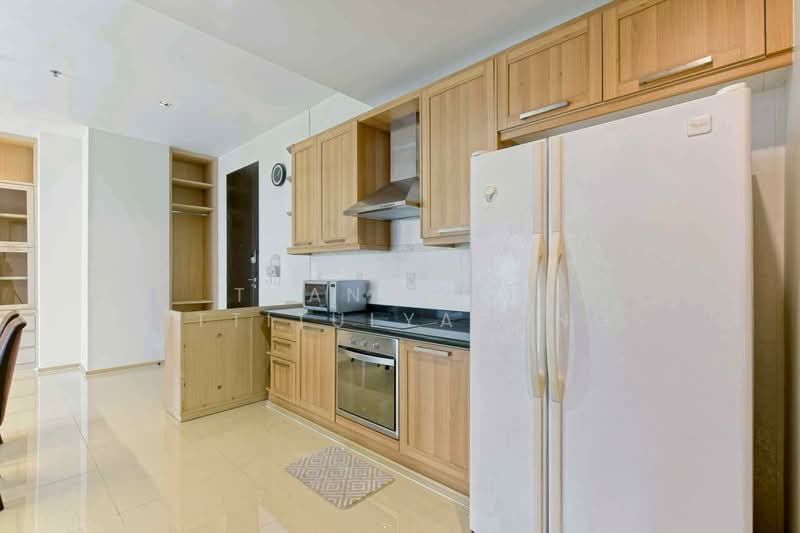 The Madison, Bangkok, Sukhumvit 41, Khlong Tan Nua, Watthana, Bangkok, 2 Bedrooms, 115 sqm, Condo For Rent, by Thananith Ittitulyapong, 500173338 - DDproperty.com