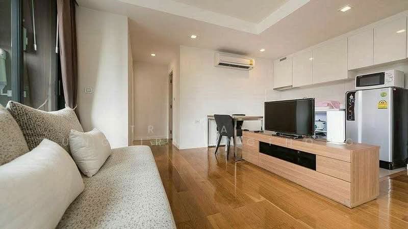 Condolette Light Convent, Bangkok, Soi Pipat 2 Silom Road, Silom, Bang Rak, Bangkok, 1 Bedroom, 47 sqm, Condo For Rent, by Trinnaya Dungsirisangthong, 500173344 - DDproperty.com