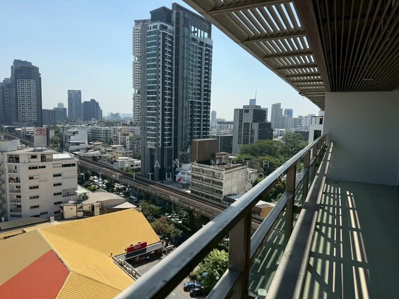 The Madison, Bangkok, Sukhumvit 41, Khlong Tan Nua, Watthana, Bangkok, 2 Bedrooms, 150 sqm, Condo For Rent, by Thananith Ittitulyapong, 500173377 - DDproperty.com