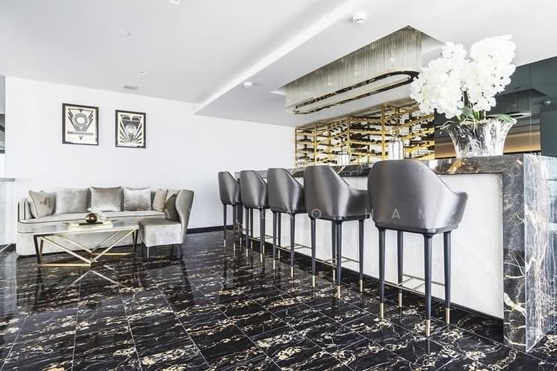 Q Chidlom-Phetchaburi, Bangkok, 1088 Phetchaburi Road, Makkasan, Ratchathewi, Bangkok, 1 Bedroom, 45 sqm, Condo For Rent, by Araya Laokham, 500173397 - DDproperty.com