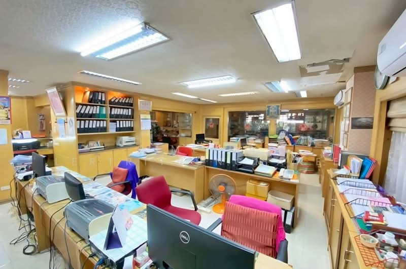 Baan Ratchada Ladprao 80, Bangkok, Soi Lat Phrao 80, Wang Thonglang, Wang Thonglang, Bangkok, 4 Bedrooms, 230 sqm, Single Detached House For Sale, by Pimlada Lertritrungmanee, 500173400 - DDproperty.com