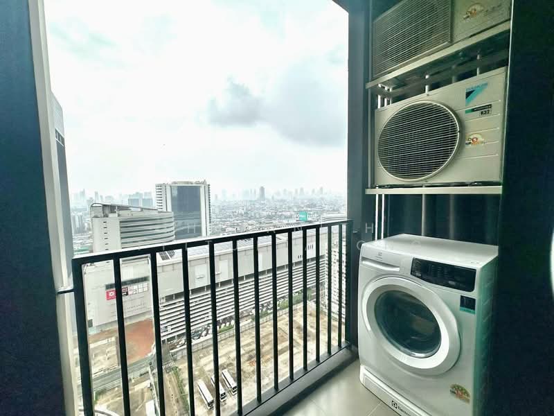 Nue District R9, Bangkok, 59 Rama 9 Road, Huai Khwang, Huai Khwang, Bangkok, 1 Bedroom, 30 sqm, Condo For Rent, by Thananith Ittitulyapong, 500173424 - DDproperty.com