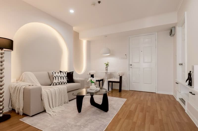 Lumpini Place Phahol-Saphankhwai, Bangkok, 171 Pradipat Road, Samsen Nai, Phaya Thai, Bangkok, 1 Bedroom, 35 sqm, Condo For Sale, by Napatsawan Tamjorhor, 500173429 - DDproperty.com