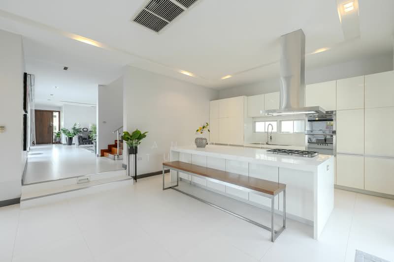 Panya Pattanakarn Village, Bangkok, Soi Phatthanakarn 30, Suan Luang, Suan Luang, Bangkok, 4 Bedrooms, 550 sqm, Single Detached House For Rent, by Thananith Ittitulyapong, 500173430 - DDproperty.com