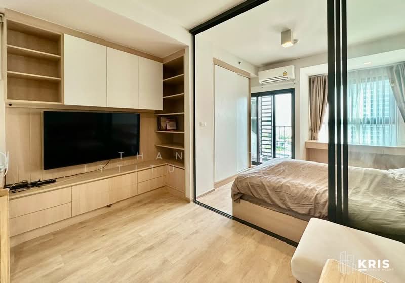 IDEO Sathorn-Wongwian Yai, Bangkok, 219 Soi Krung Thonburi 1, Khlong Ton Sai, Khlong San, Bangkok, 1 Bedroom, 35 sqm, Condo For Rent, by Thananith Ittitulyapong, 500173437 - DDproperty.com