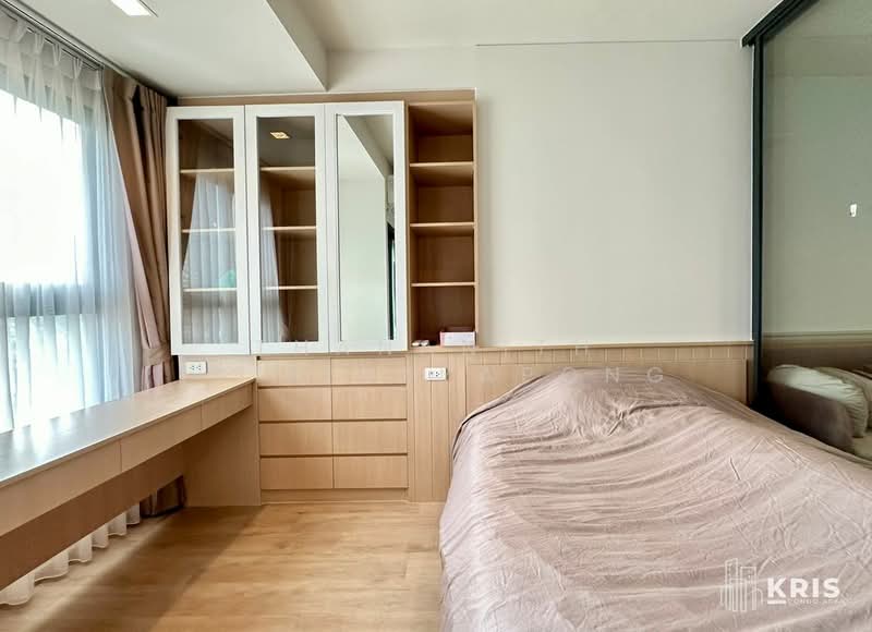 IDEO Sathorn-Wongwian Yai, Bangkok, 219 Soi Krung Thonburi 1, Khlong Ton Sai, Khlong San, Bangkok, 1 Bedroom, 35 sqm, Condo For Rent, by Thananith Ittitulyapong, 500173437 - DDproperty.com