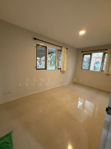 Perfect Place Ramkhamhaeng 164, Bangkok, Soi Ramkhamhaeng 164, Saphan Sung, Saphan Sung, Bangkok, 4 Bedrooms, 180 sqm, Single Detached House For Sale, by HOME Real Estate Service, 500173440 - DDproperty.com