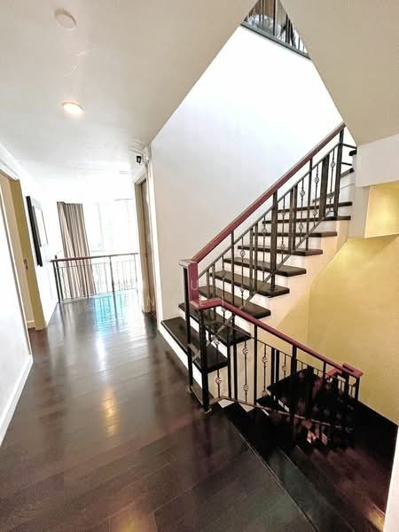 Watermark Chaophraya, Bangkok, Soi Charoennakorn 39-41, Charoennakorn Road, Bang Lam Phu Lang, Khlong San, Bangkok, 3 Bedrooms, 260 sqm, Condo For Sale, by Gun Henglite , 500173455 - DDproperty.com