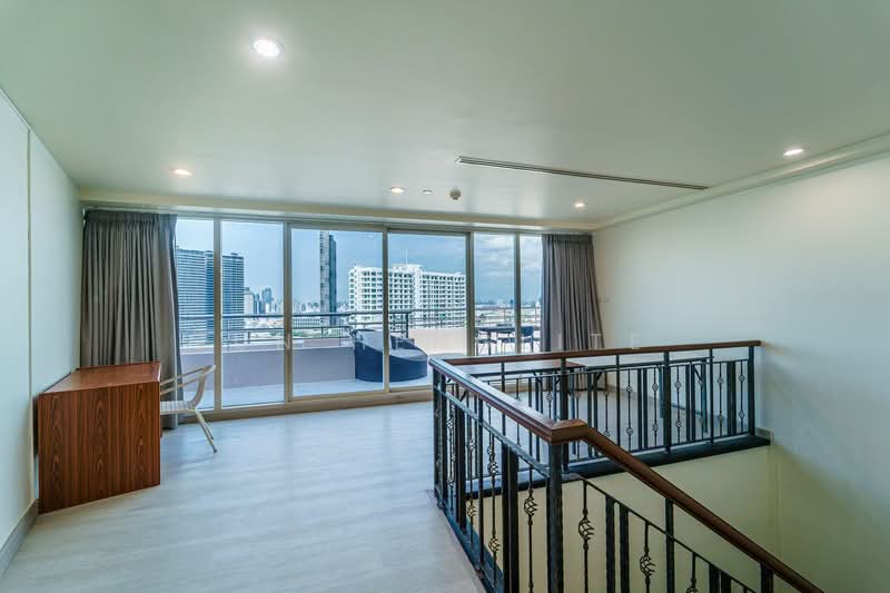 Watermark Chaophraya, Bangkok, Soi Charoennakorn 39-41, Charoennakorn Road, Bang Lam Phu Lang, Khlong San, Bangkok, 3 Bedrooms, 260 sqm, Condo For Sale, by Gun Henglite , 500173455 - DDproperty.com