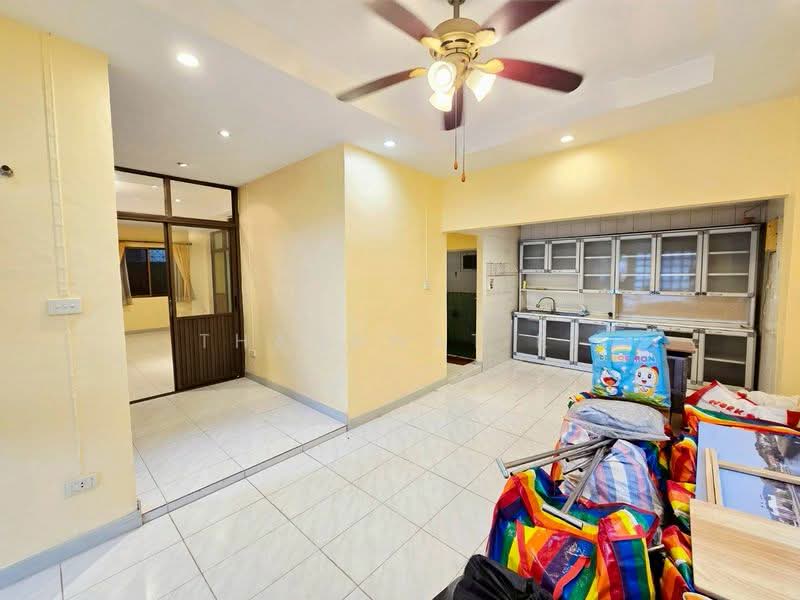 Kanya House : กัญญาเฮ้าส์, สมุทรปราการ, ซอยแบริ่ง34 ด่านสำโรง 62, สำโรงเหนือ, เมืองสมุทรปราการ, สมุทรปราการ, 190 ตร.ม., คอนโด ขาย, โดย Thanawat K., 500173466 - DDproperty.com