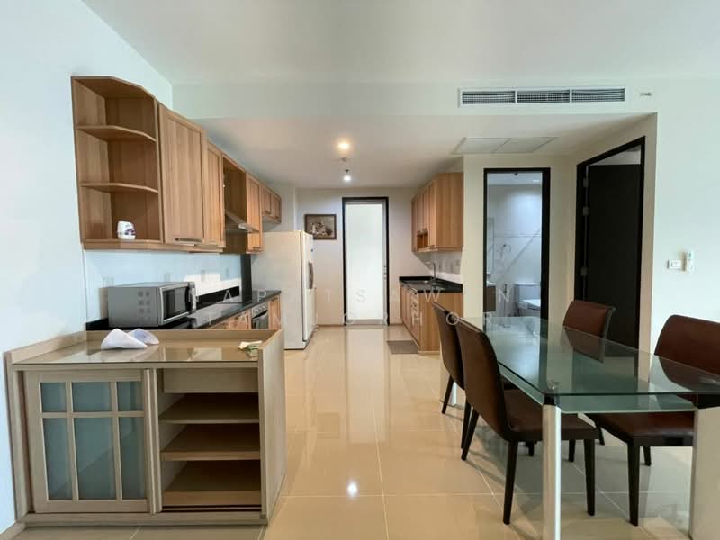 The Madison, Bangkok, Sukhumvit 41, Khlong Tan Nua, Watthana, Bangkok, 2 Bedrooms, 115 sqm, Condo For Rent, by Napatsawan Tamjorhor, 500173485 - DDproperty.com