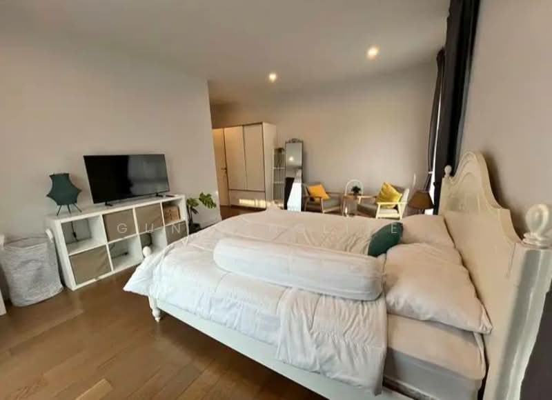 Burasiri Pattanakarn, Bangkok, New Pattanakarn Road, Prawet, Prawet, Bangkok, 4 Bedrooms, 250 sqm, Single Detached House For Sale, by Gun Henglite , 500173492 - DDproperty.com