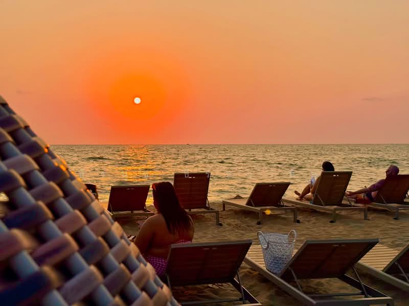 Grand Florida Beachfront, Chon Buri (Pattaya), Soi NaJomtien 14, Na Chom Thian, Sattahip, Chon Buri (Pattaya), 1 Bedroom, 47 sqm, Condo For Sale, by ธีรนุช ธีระวาทิน, 500173508 - DDproperty.com