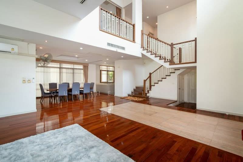 Baan Sansiri Sukhumvit 67, Bangkok, 32 Soi Sukhumvit 67, Phra Kanong Nua, Watthana, Bangkok, 4 Bedrooms, 490 sqm, Single Detached House For Sale, by Gun Henglite , 500173518 - DDproperty.com