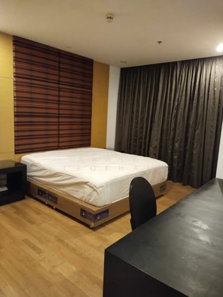 Urbana Sathorn : เออร์บาน่า สาทร, กรุงเทพ, 55 ถนนสาทรใต้, ทุ่งมหาเมฆ, สาทร, กรุงเทพ, 69 ตร.ม., คอนโด ขาย, โดย Araya Laokham, 500173569 - DDproperty.com