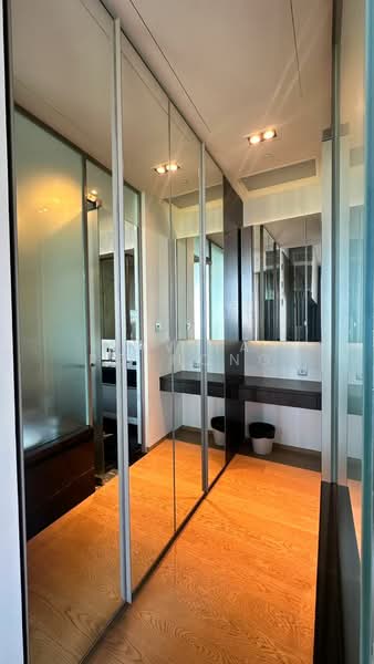 Saladaeng One, Bangkok, Sala Daeng 1 Alley, Silom, Bang Rak, Bangkok, 1 Bedroom, 57 sqm, Condo For Sale, by Savita Pothong, 500173580 - DDproperty.com