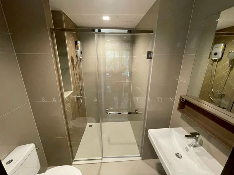 The Line Phahonyothin Park, Bangkok, 1090 Phahonyothin Road, Jom Phon, Chatuchak, Bangkok, 1 Bedroom, 35 sqm, Condo For Sale, by Savita Pothong, 500173589 - DDproperty.com
