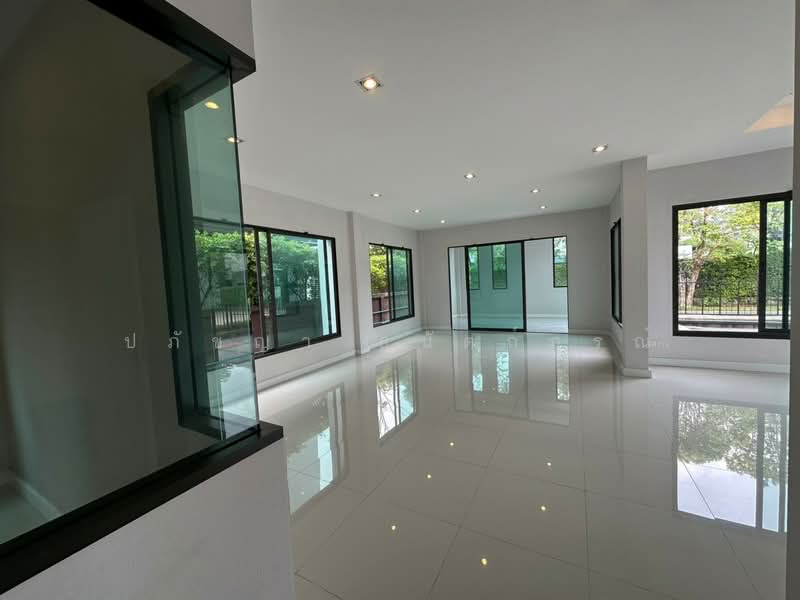 The Grand Rama 2, Samut Sakhon, Rama 2 Road, Phanthai Norasing, Muang Samut Sakhon, Samut Sakhon, 5 Bedrooms, 315 sqm, Single Detached House For Sale, by ปภัชญา ธนัตถ์ภรณ์, 500173601 - DDproperty.com