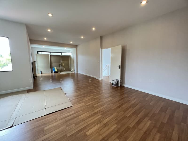 The Grand Rama 2 : เดอะแกรนด์ พระราม 2, สมุทรสาคร, ถนนพระราม 2, พันท้ายนรสิงห์, เมืองสมุทรสาคร, สมุทรสาคร, 315 ตร.ม., บ้านเดี่ยว ขาย, โดย ปภัชญา ธนัตถ์ภรณ์, 500173601 - DDproperty.com