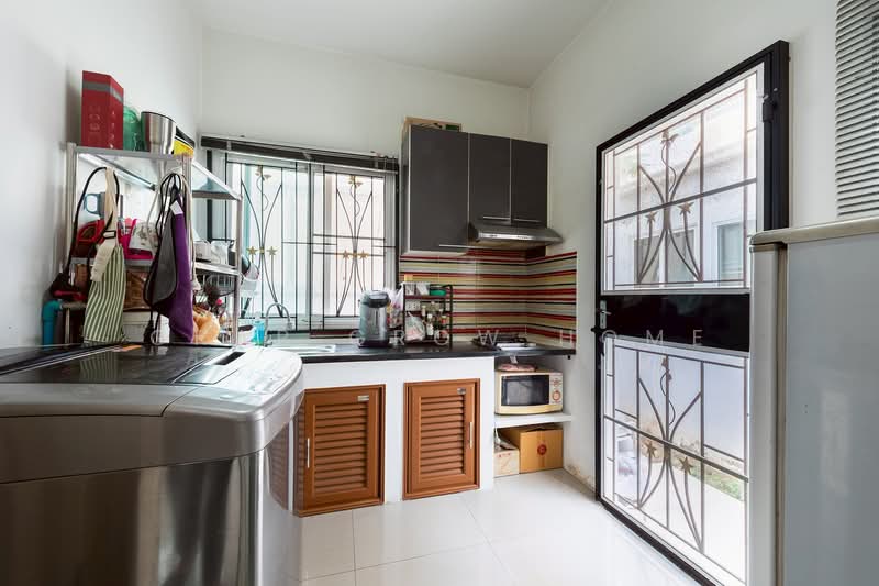 ขายบ้านแฝด กรูฟ วิลล์ บางนา เงียบสงบ เป็นส่วนตัวแบบสังคมบ้านเดี่ยว, Samut Prakan, Bangphli Yai, Bang Plee, Samut Prakan, 3 Bedrooms, 105 sqm, Semi-Detached House (Twin House) For Sale, by Grap Grow Home, 500173606 - DDproperty.com