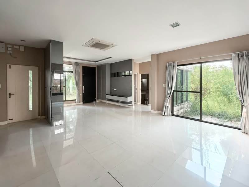 Manthana Onnut–Wongwaen 4 : มัณฑนา อ่อนนุช-วงแหวน 4, กรุงเทพ, ถนนวงแหวนตะวันออก, ประเวศ, ประเวศ, กรุงเทพ, 231 ตร.ม., บ้านเดี่ยว ขาย, โดย รุ่งรัตน์ ไมตรีจิตถาวร, 500173612 - DDproperty.com