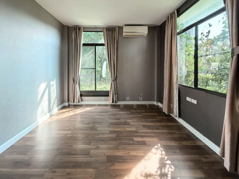 Manthana Onnut–Wongwaen 4, Bangkok, Eastern Ring Road, Prawet, Prawet, Bangkok, 4 Bedrooms, 231 sqm, Single Detached House For Sale, by Roongrat Maitreejittawon, 500173612 - DDproperty.com