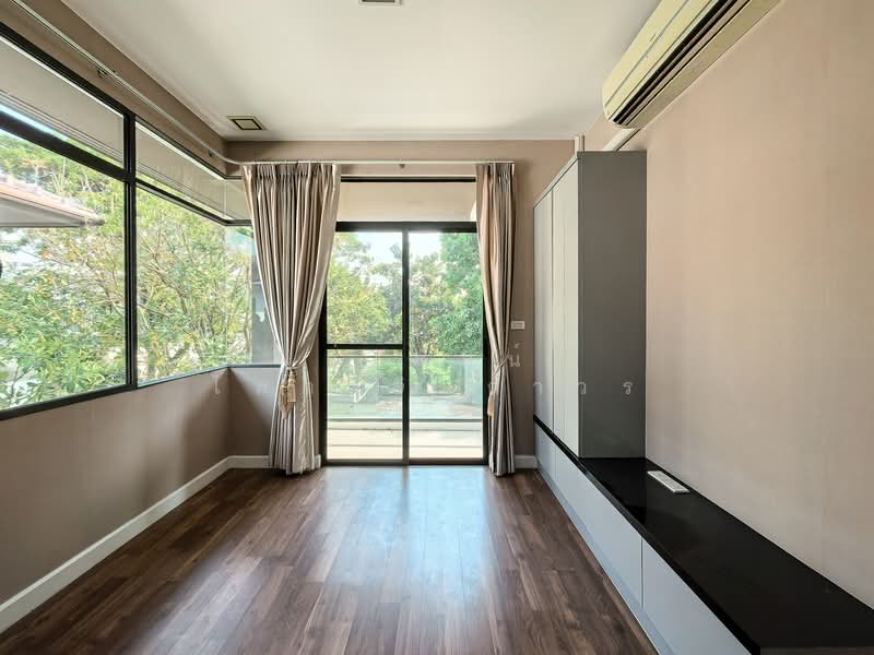 Manthana Onnut–Wongwaen 4 : มัณฑนา อ่อนนุช-วงแหวน 4, กรุงเทพ, ถนนวงแหวนตะวันออก, ประเวศ, ประเวศ, กรุงเทพ, 231 ตร.ม., บ้านเดี่ยว ขาย, โดย รุ่งรัตน์ ไมตรีจิตถาวร, 500173612 - DDproperty.com