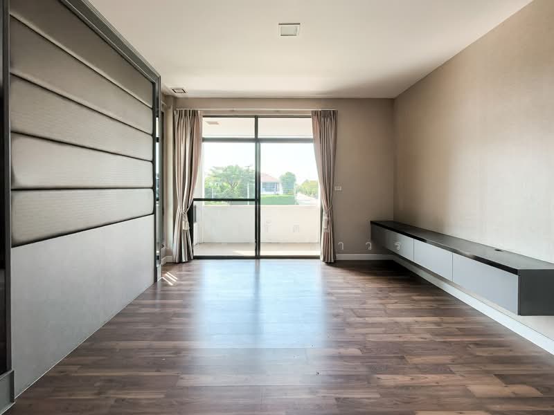 Manthana Onnut–Wongwaen 4, Bangkok, Eastern Ring Road, Prawet, Prawet, Bangkok, 4 Bedrooms, 231 sqm, Single Detached House For Sale, by Roongrat Maitreejittawon, 500173612 - DDproperty.com