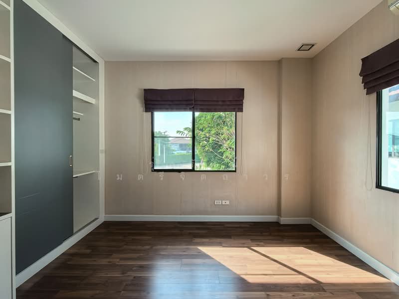 Manthana Onnut–Wongwaen 4, Bangkok, Eastern Ring Road, Prawet, Prawet, Bangkok, 4 Bedrooms, 231 sqm, Single Detached House For Sale, by Roongrat Maitreejittawon, 500173612 - DDproperty.com