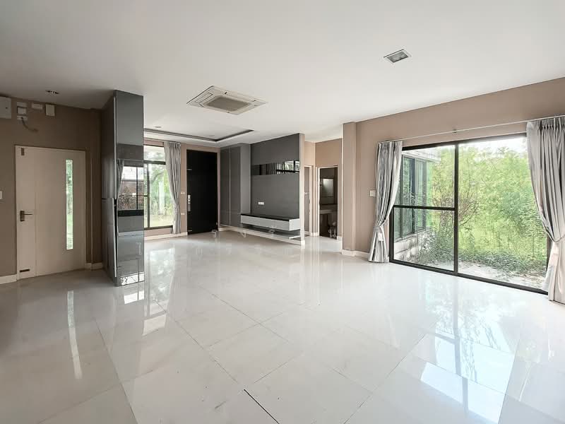 ขาย - Manthana Onnut–Wongwaen 4 : มัณฑนา อ่อนนุช-วงแหวน 4, กรุงเทพ