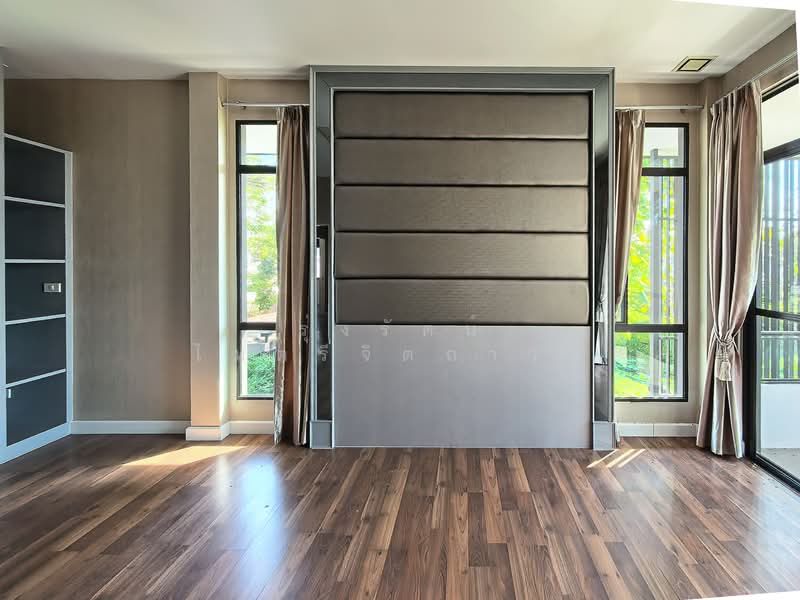 Manthana Onnut–Wongwaen 4, Bangkok, Eastern Ring Road, Prawet, Prawet, Bangkok, 4 Bedrooms, 231 sqm, Single Detached House For Sale, by Roongrat Maitreejittawon, 500173612 - DDproperty.com