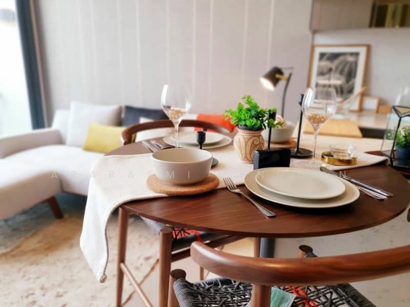 The Esse Asoke, Bangkok, 333 Soi Sukhumvit 21, Sukhumvit Road, Khlongtoei Nua, Watthana, Bangkok, 1 Bedroom, 45 sqm, Condo For Sale, by Aparasmi Mengoon, 500173624 - DDproperty.com