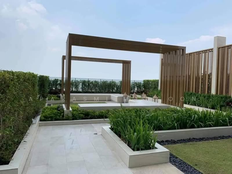 The Esse Asoke, Bangkok, 333 Soi Sukhumvit 21, Sukhumvit Road, Khlongtoei Nua, Watthana, Bangkok, 1 Bedroom, 45 sqm, Condo For Sale, by Aparasmi Mengoon, 500173624 - DDproperty.com