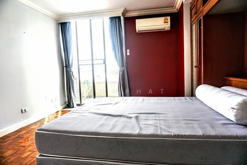Asoke Towers, Bangkok, Sukhumvit 21 Road, Khlongtoei Nua, Watthana, Bangkok, 3 Bedrooms, 286 sqm, Condo For Sale, by Poomphat Tienthongsakul, 500173638 - DDproperty.com