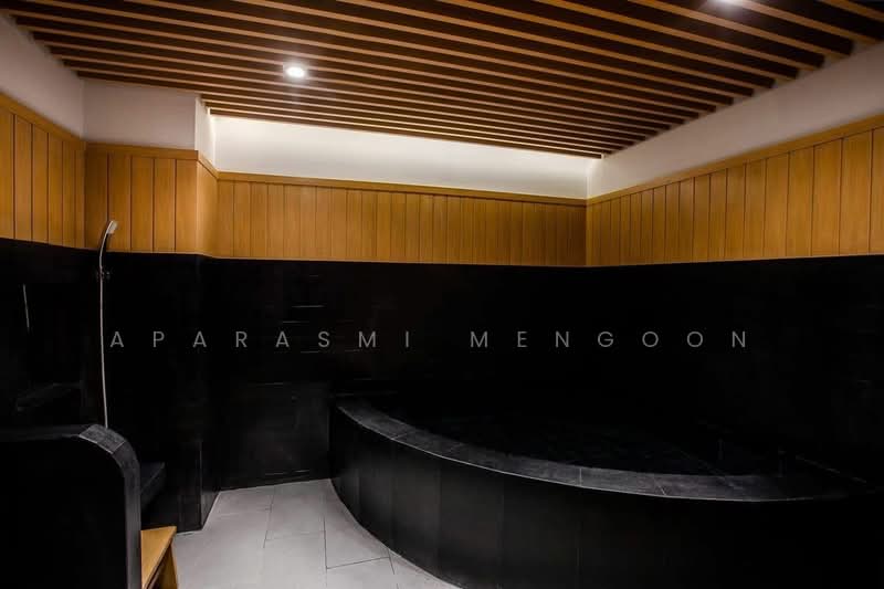 Runesu Thonglor 5 : รูเนะสุ ทองหล่อ 5, กรุงเทพ, 82 ซอย พร้อมมิตร, คลองตันเหนือ, วัฒนา, กรุงเทพ, 65 ตร.ม., คอนโด ขาย, โดย Aparasmi Mengoon, 500173644 - DDproperty.com