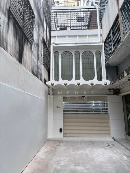 4-BR House, Bangkok, Wang Mai, Pathum Wan, Bangkok, 4 Bedrooms, 1,000 sqm, Single Detached House For Sale, by Poomphat Tienthongsakul, 500173649 - DDproperty.com