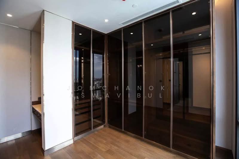 Muniq Langsuan, Bangkok, Soi Tonson, Lumphini, Pathum Wan, Bangkok, 3 Bedrooms, 280 sqm, Condo For Sale, by Jomchanok Aswavibul, 500173658 - DDproperty.com