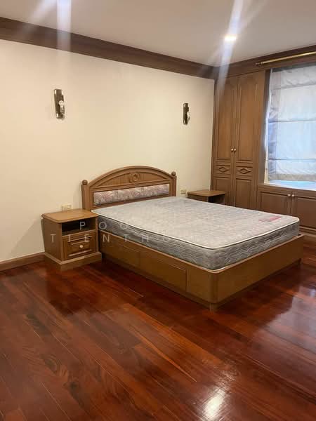 Las Colinas, Bangkok, Sukhumvit 21 Road, Khlongtoei Nua, Watthana, Bangkok, 2 Bedrooms, 140 sqm, Condo For Sale, by Poomphat Tienthongsakul, 500173682 - DDproperty.com