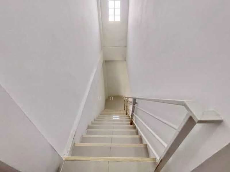 ขายเพราะย้ายไปอยู่ ตจว สภาพบ้านดีโปร่ง ถนนกว้าง ขายทาวน์เฮ้าส์ บ้านสวนพฤกษา ซอย 12, Chon Buri (Pattaya), Nong Ri, Muang Chon Buri, Chon Buri (Pattaya), 2 Bedrooms, 129 sqm, Townhouse For Sale, by นภา, 500173708 - DDproperty.com